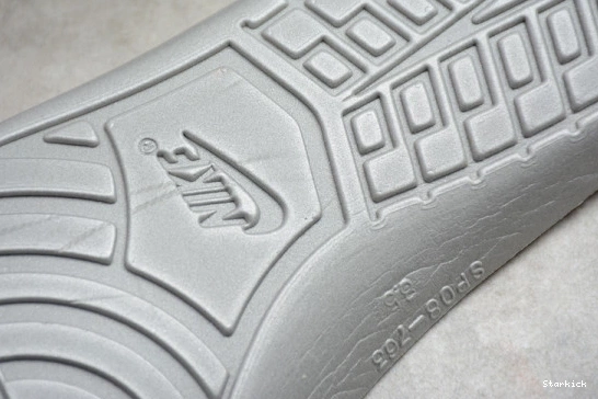 CT0856-800 Dunk Low O-W Nike  0104